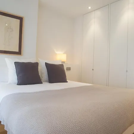 Avenida La Concha - Ib. * Сан-Себастьян